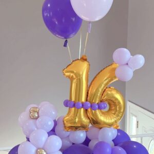 Digit balloon bouquet